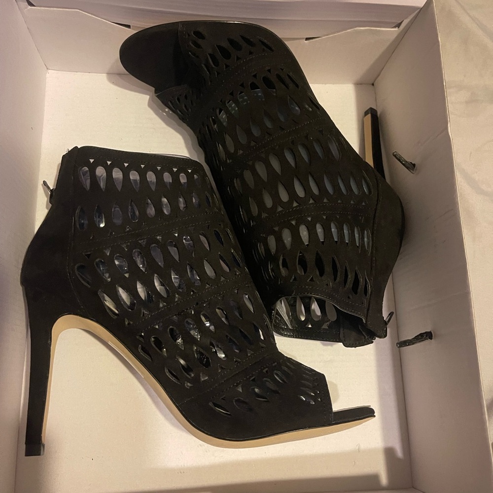 Aldo Black Cutout Heels